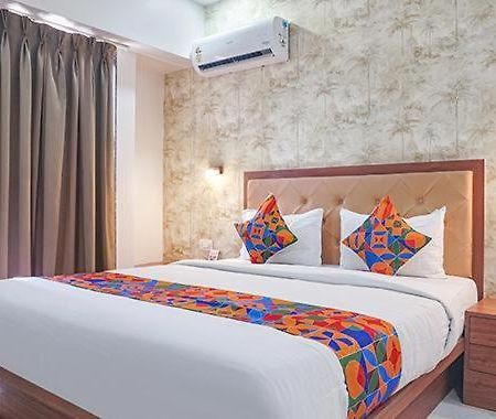 Hotel Dhd Deluxe - New Delhi Railway Station エクステリア 写真